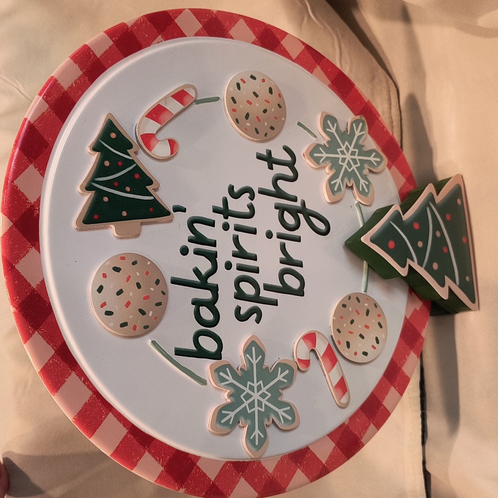 NWT St. Nicholas Square Holiday Sign